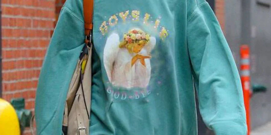 Graphic Sweatshirts - Spoiled Brat