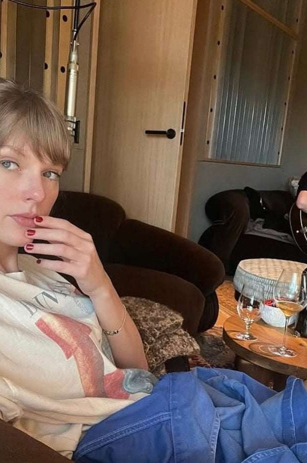 Daydreamer LA Bruce Springsteen Americana Off The Shoulder Tee as seen on Taylor Swift