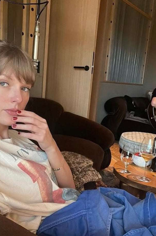 Daydreamer LA Bruce Springsteen Americana Off The Shoulder Tee as seen on Taylor Swift