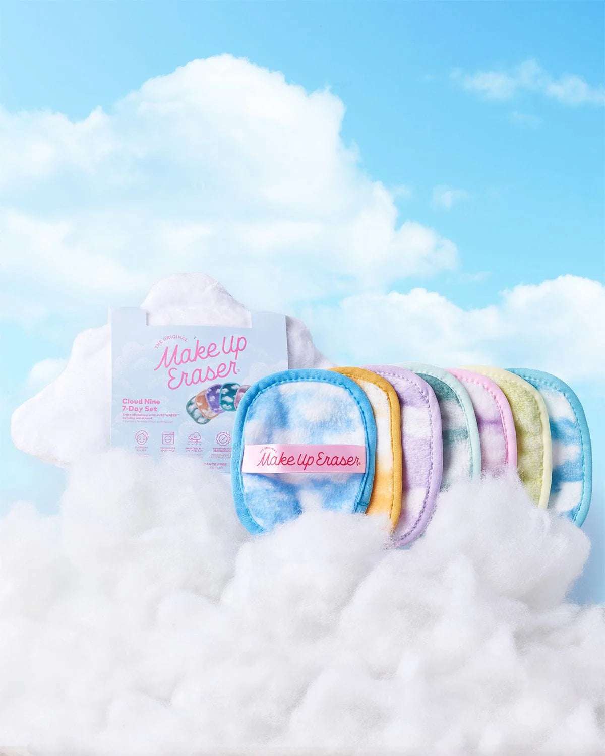 Cloud 9 7-Day MakeUp Eraser Set & Cosmetic Bag Beauty Product by Makeup Eraser as seen on celebrities