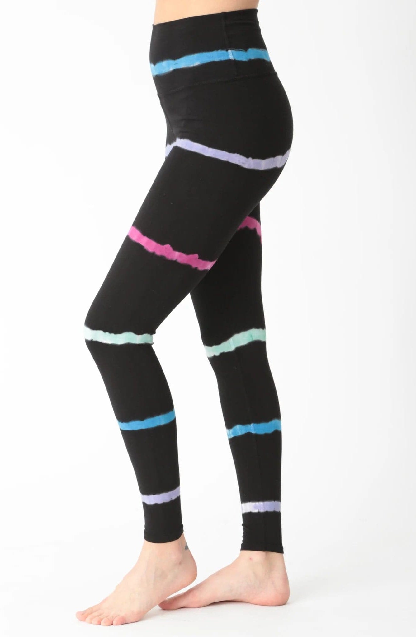 Electric & Rose Sunset Onyx Leggings as seen on Malin Andersson Leggings by Electric and Rose as seen on celebrities