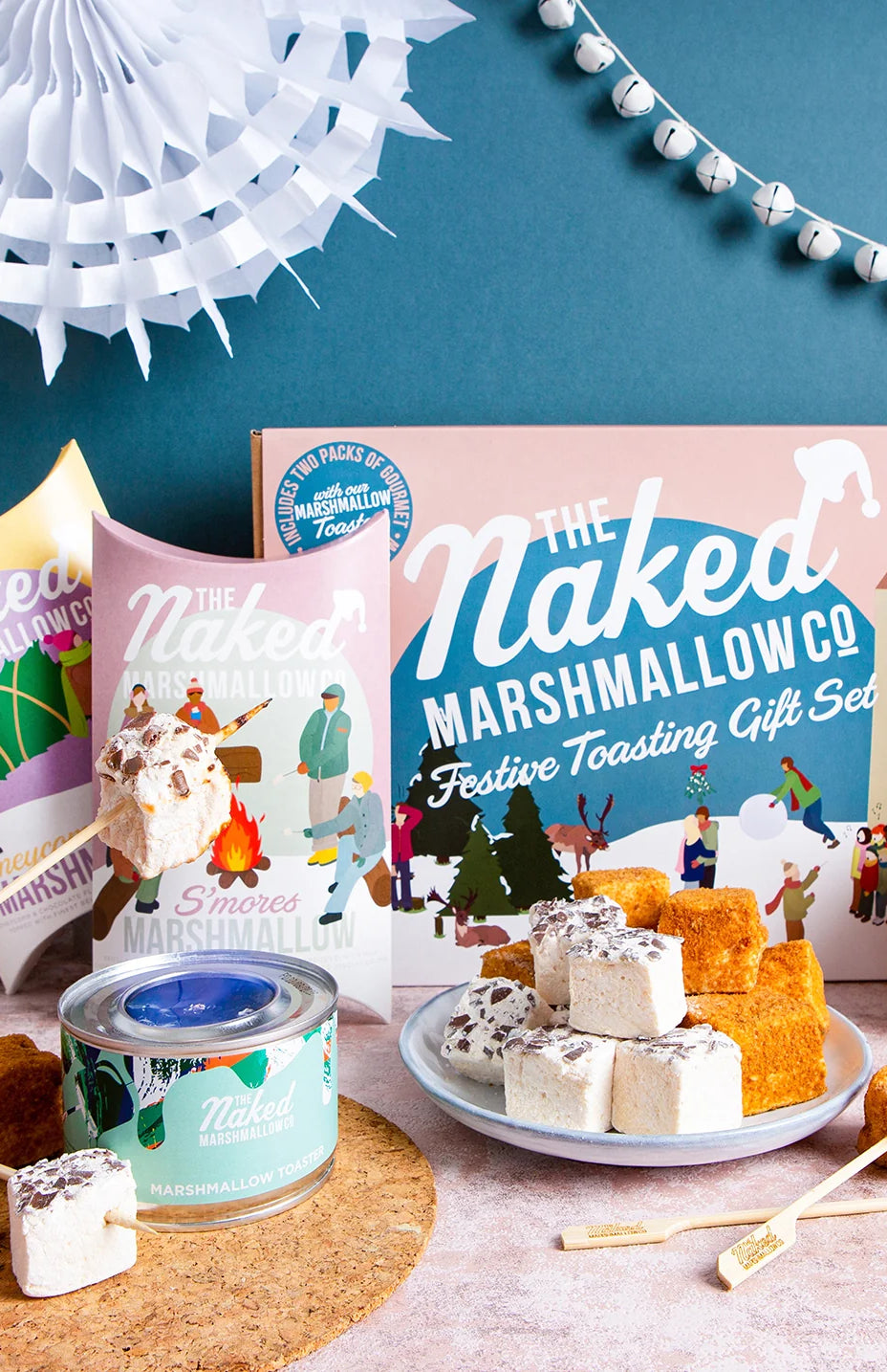 Marshmallow Festive Toasting Gift Set
