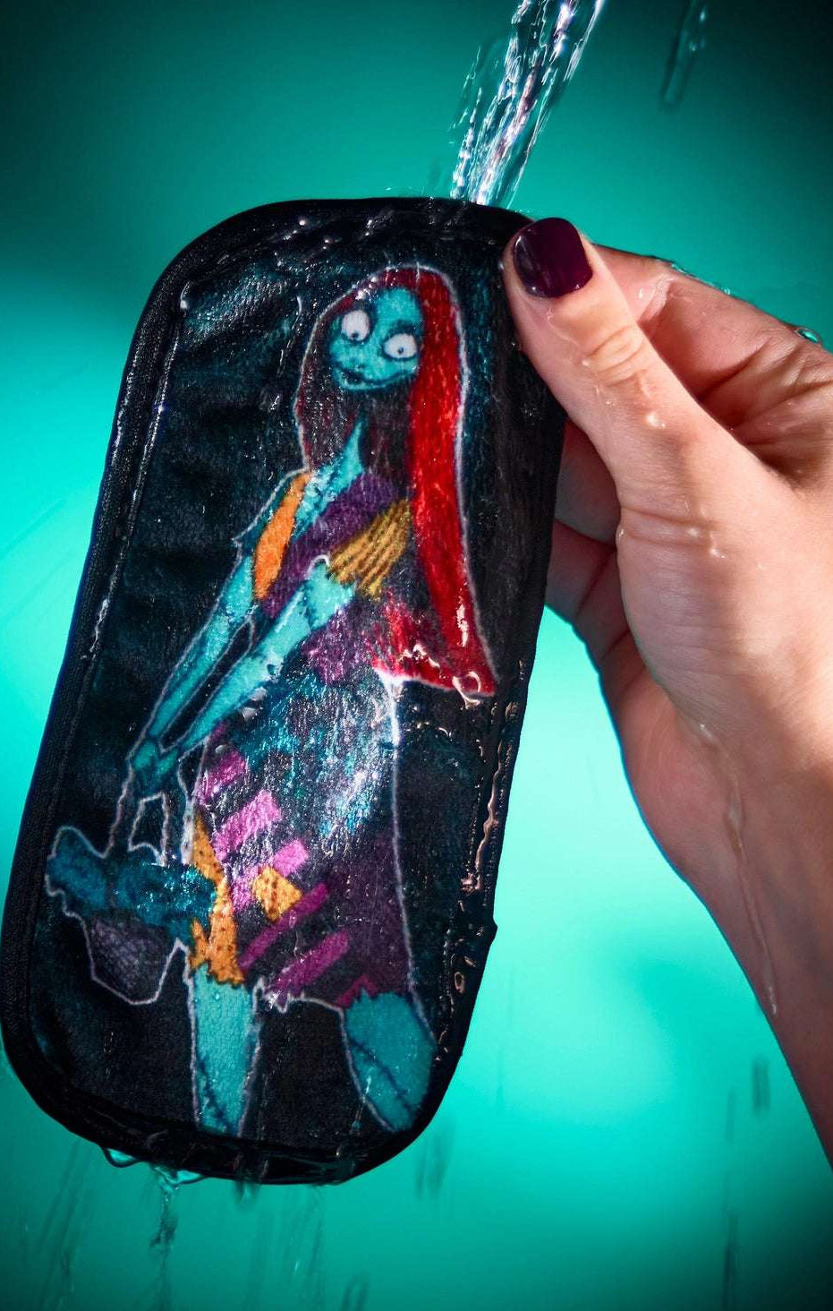 Shop Makeup Eraser Makeup Eraser Disney Nightmare Before Christmas 5pc Mini Set Beauty Product for women – premium loungewear and festival fashion at Spoiled Brat