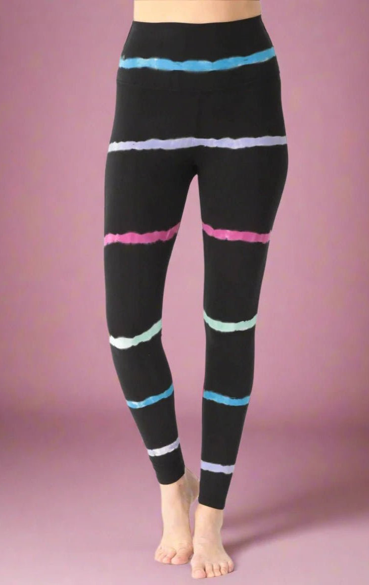 Shop Electric and Rose Electric & Rose Sunset Onyx Leggings as seen on Malin Andersson Leggings for women – premium loungewear and festival fashion at Spoiled Brat