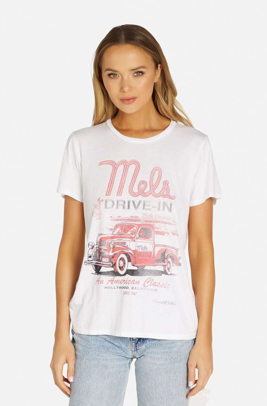 Shop Lauren Moshi Lauren Moshi Wolf Mels Drive - In Boyfriend T-Shirt T-Shirt for women – premium loungewear and festival fashion at Spoiled Brat