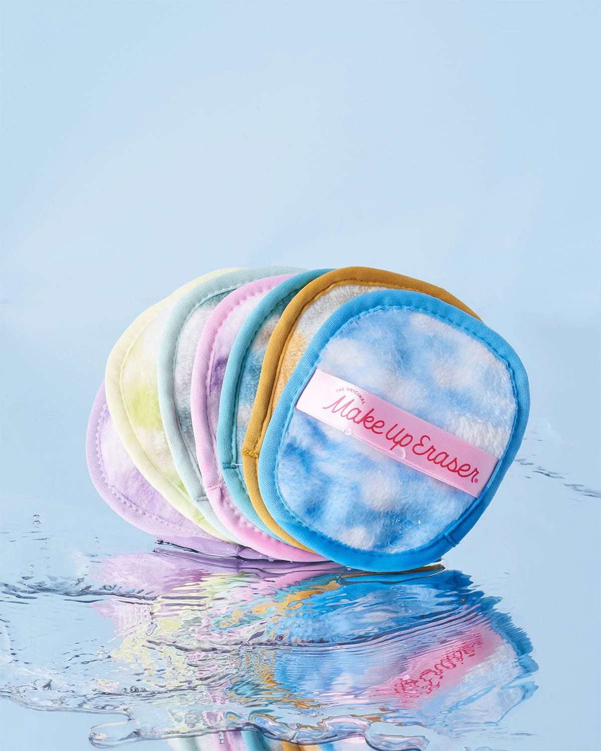 Shop Makeup Eraser Cloud 9 7 - Day MakeUp Eraser Set & Cosmetic Bag Beauty Product for women – premium loungewear and festival fashion at Spoiled Brat