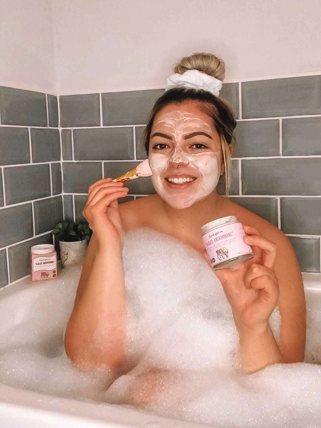 Shop Mallows Beauty Mallows Beauty Hyaluronic Acid Pink Clay Face Mask Beauty Kit for women – premium loungewear and festival fashion at Spoiled Brat