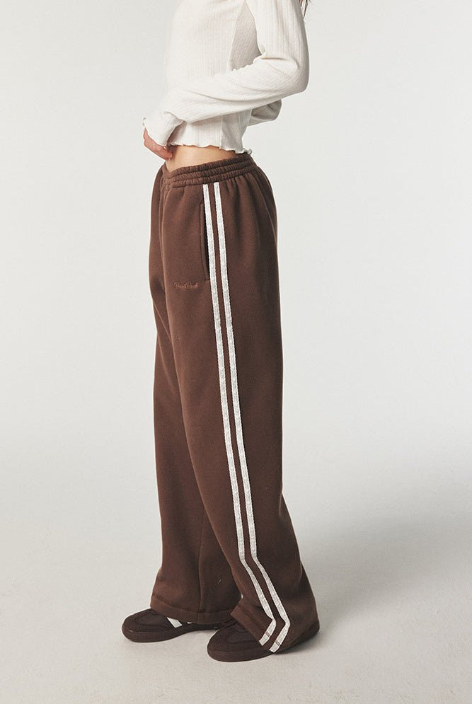 Shop Pixie and Peach Pixie & Peach Pixie Straight Leg Sweat Pant Sweatpants for women – premium loungewear and festival fashion at Spoiled Brat