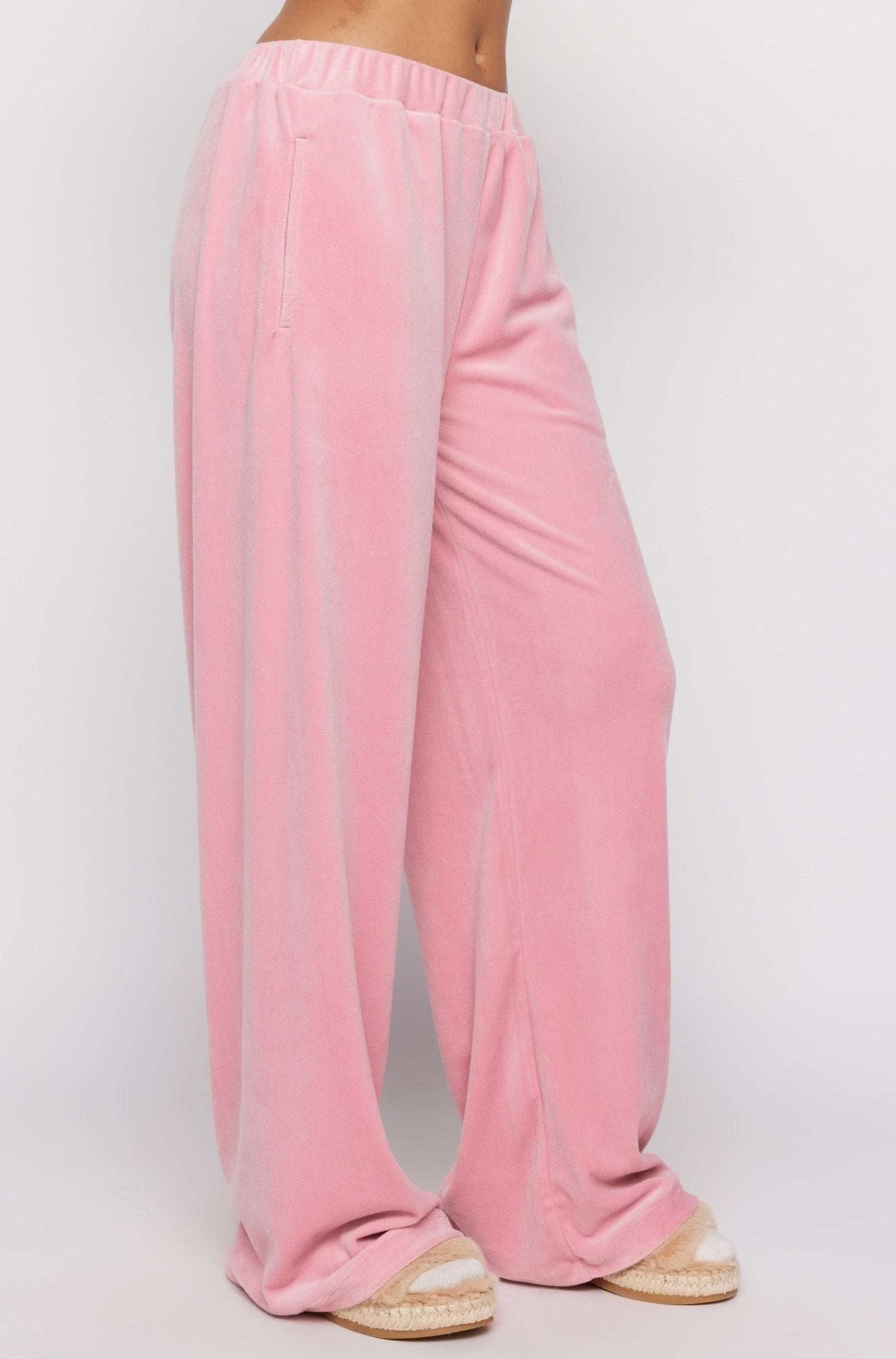 Shop Samii Ryan Samii Ryan Optimist Velour Sweatpants Sweatpants for women – premium loungewear and festival fashion at Spoiled Brat