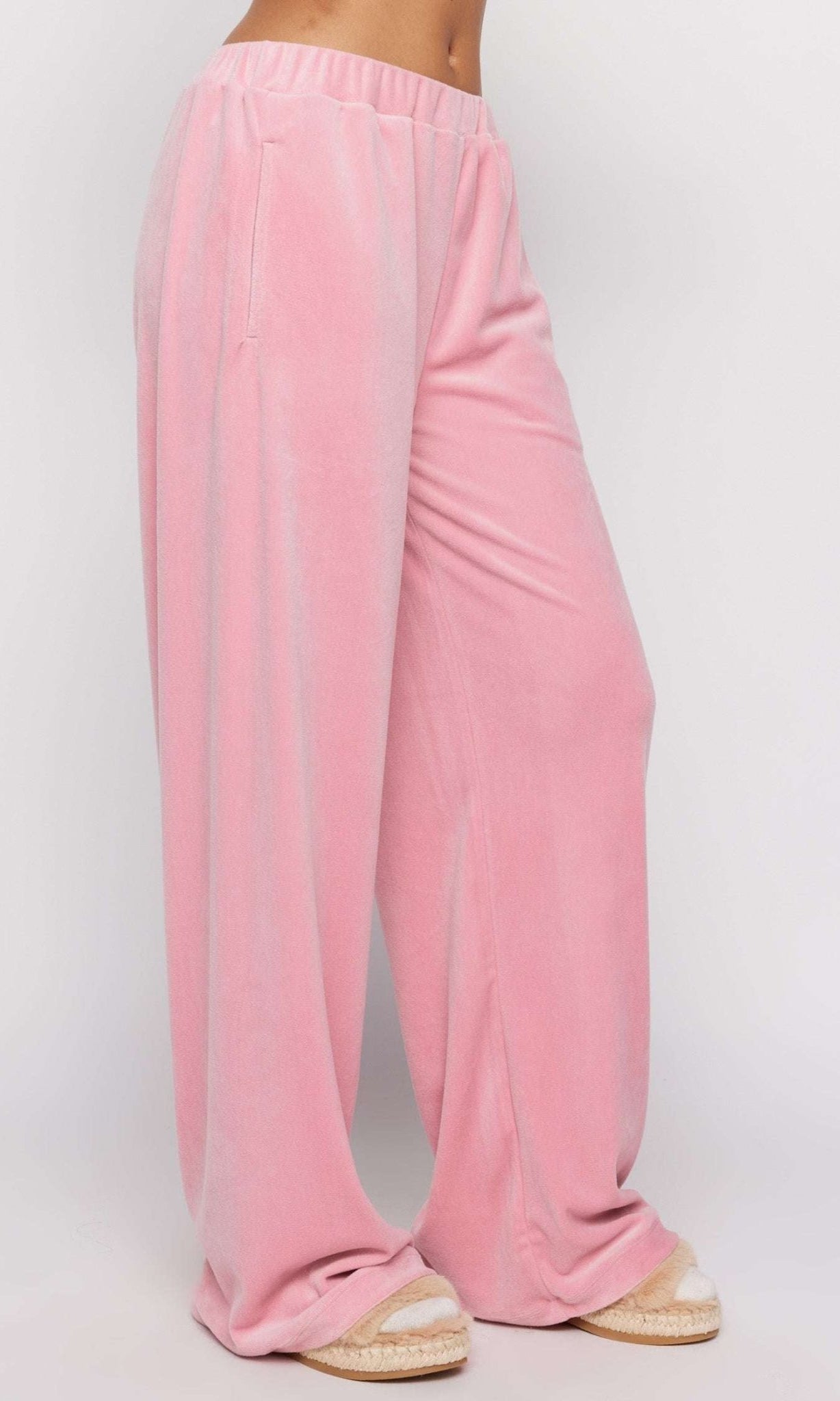 Shop Samii Ryan Samii Ryan Optimist Velour Sweatpants Sweatpants for women – premium loungewear and festival fashion at Spoiled Brat