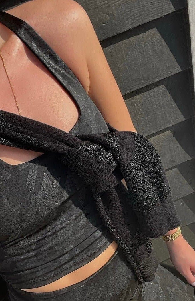 Shop Beach Riot Beach Riot Katya Houndstooth Crop Gym Top Crop Top for women – premium loungewear and festival fashion at Spoiled Brat