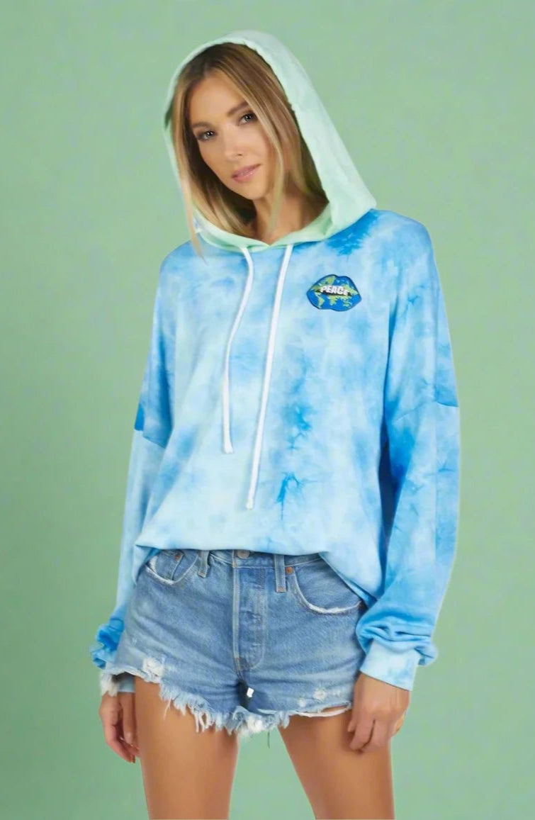 Lauren Moshi Lila World Peace Lips Hoodie as seen on Julianne Hough by Lauren Moshi – Hoodie – XS | Spoiled Brat UK