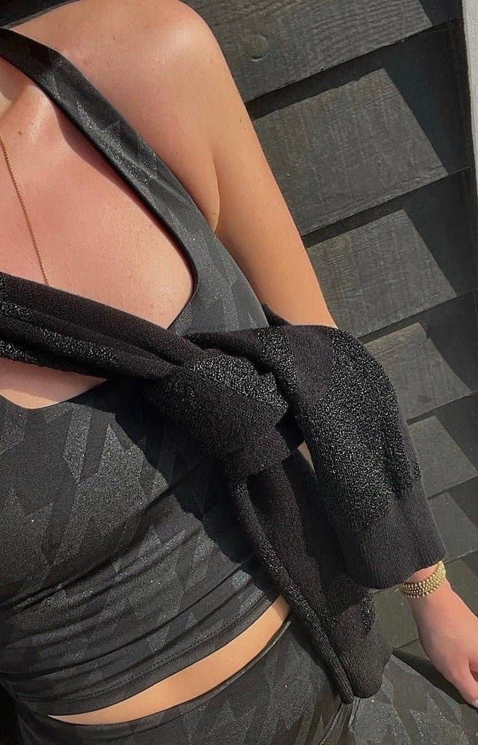 Beach Riot Katya Houndstooth Crop Gym Top Crop Top by Beach Riot as seen on celebrities