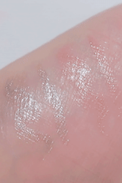 TonyMoly Lovely Beam Glitter Liner Beauty Product by Tony Moly as seen on celebrities