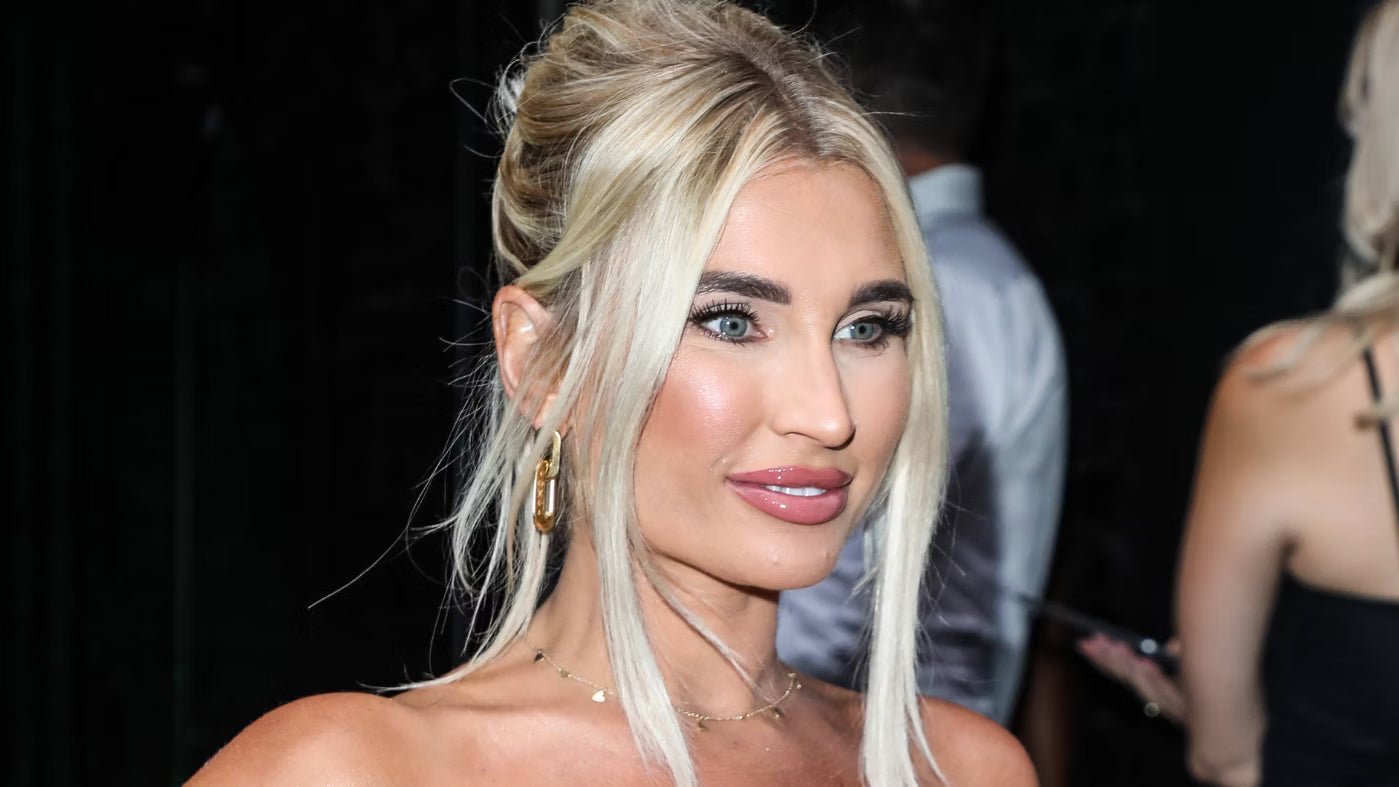 Billie Faiers Fashion | TOWIE Star Style & Celebrity Clothing