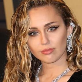 Miley Cyrus - Spoiled Brat 