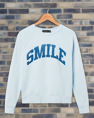 Junk Food Womens Smile Vintage Raglan Pullover