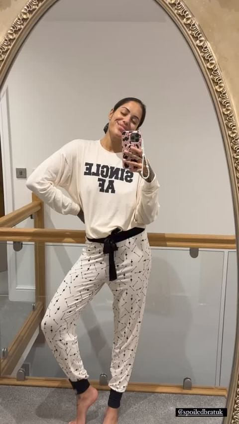 Shop Wildfox Wildfox Single AF Pyjamas as seen on Malin Andersson online at Spoiled Brat