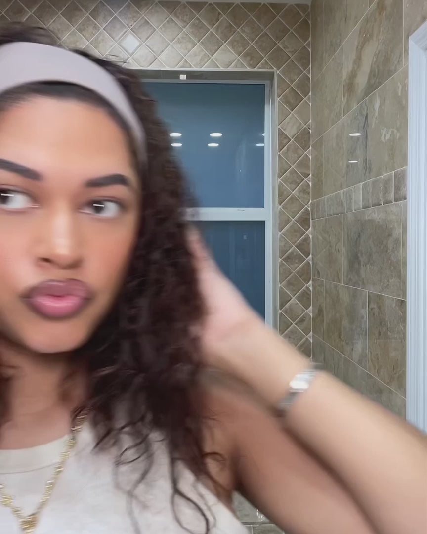 Makeup Eraser Disney Snow White 7 Day Set Beauty Product by Makeup Eraser as seen on celebrities