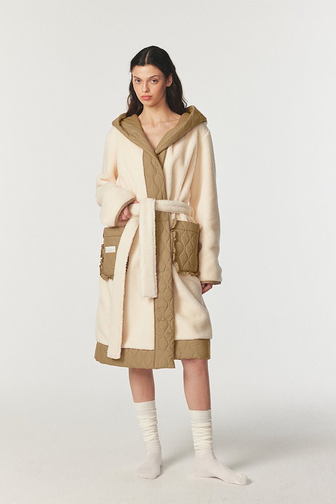 Shop Pixie and Peach Pixie & Peach Cindy Borg Bath Robe Bath Robe for women – premium loungewear and festival fashion at Spoiled Brat