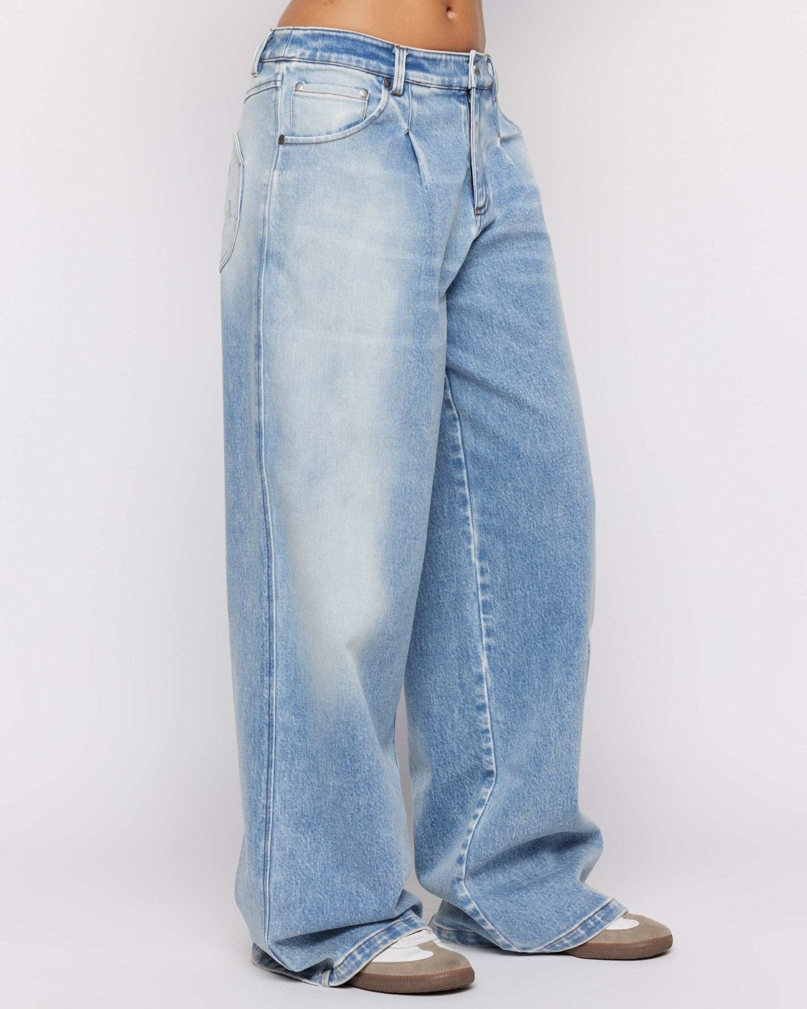 Shop Samii Ryan Samii Ryan x Smiley® Denim Jeans MOM Jeans for women – premium loungewear and festival fashion at Spoiled Brat